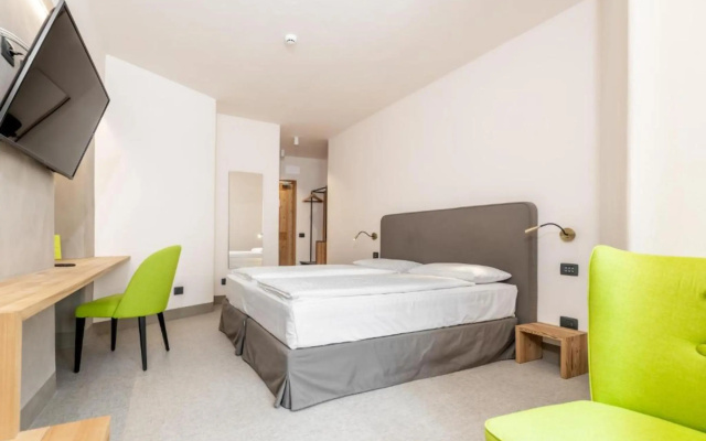 Curt di Clement Eco Mobility Hotel - Image 3