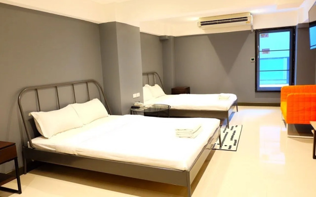 Cloud 9 Lodge