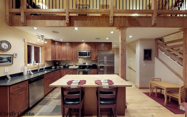 Peterson Acres in Plain