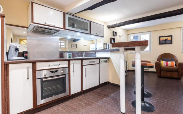 Atypical Cozy 1 Bdr Old Town