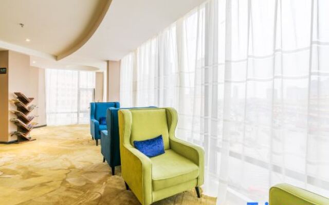 Tiantian Rujia Business Hotel
