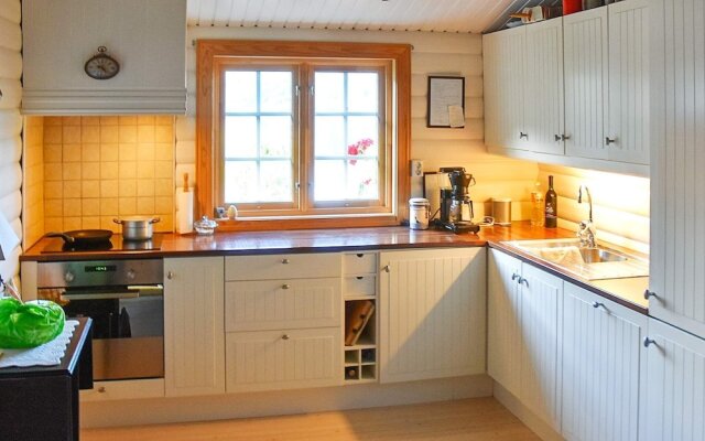 6 Person Holiday Home In Volda