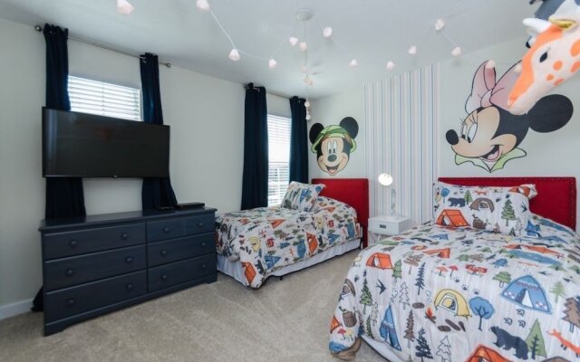 Amazing House! - Champions Gate - 1568TL