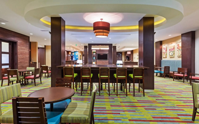 Fairfield Inn & Suites by Marriott Austin Northwest/Research Blvd
