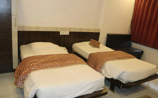 OYO 1959 Hotel Raj