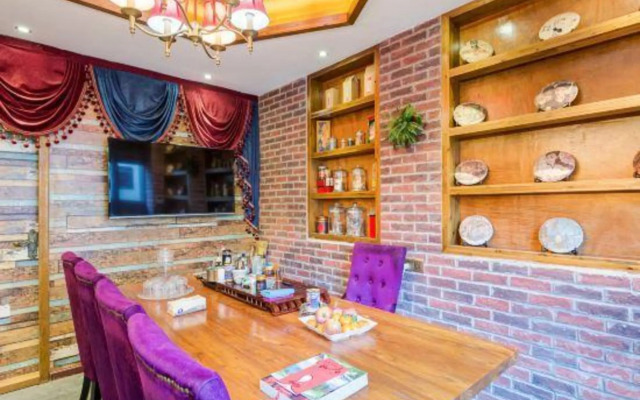 Sina Hotel Lijiang