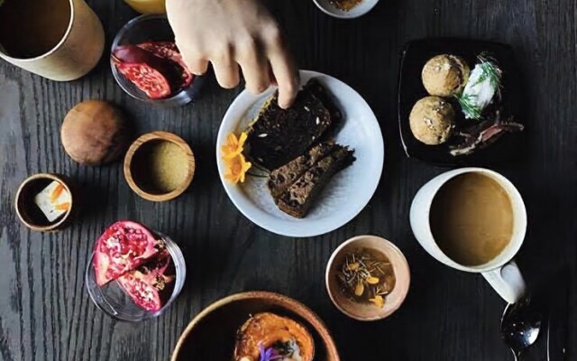 The Harbor House Inn