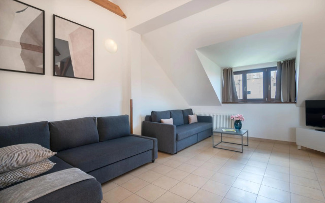 Bohemian Dreams Apartments and Suites