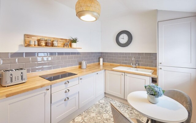 Host Stay Den Westcliff