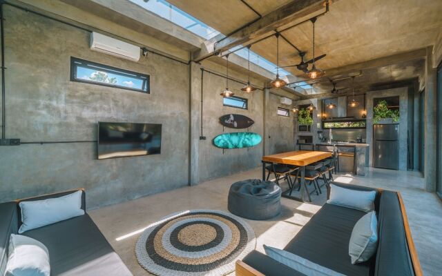 Villa Konkrete - Tropical 3BR