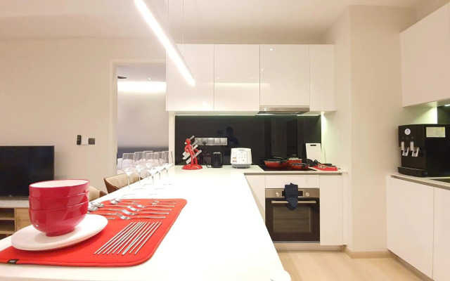 Super Star Suite 5min KLCC Netflix 1cp