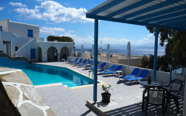 Arkas Inn