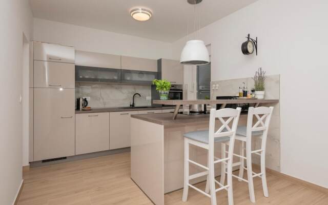 Nice Apartment in Trogir With 2 Bedrooms and Wifi