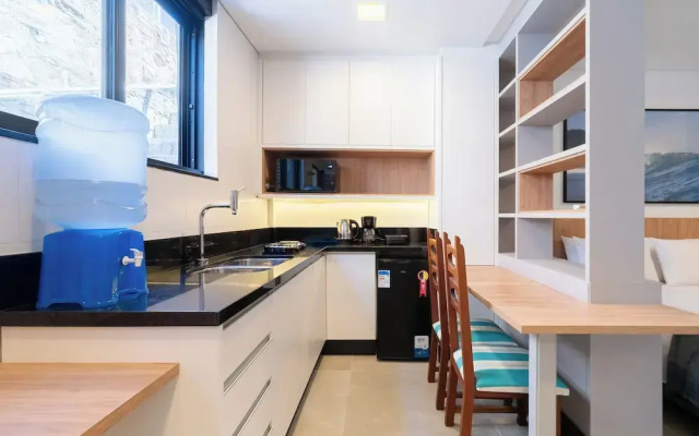 Studio 290 m From Praia Mole Vds0005