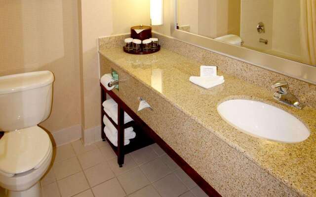 Comfort Suites Near University