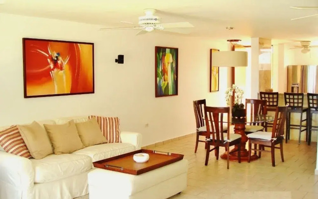 Real Beach Front Luxury Penthouse Villa