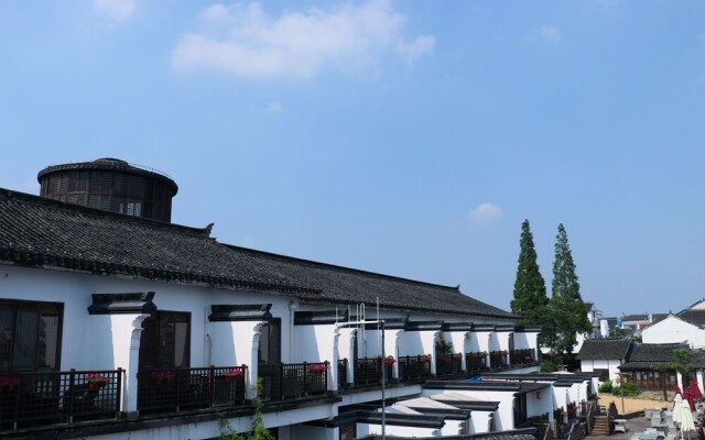 Zhouzhuang Nanhu Inn