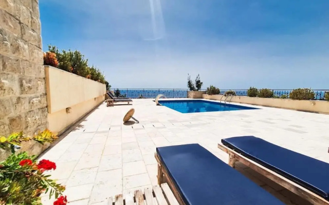 Connected Villas with Sea View