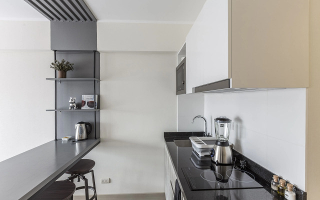 Modern Lofts in Grau Building by Wynwood-House