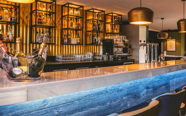 Mercure Pau Palais Sports