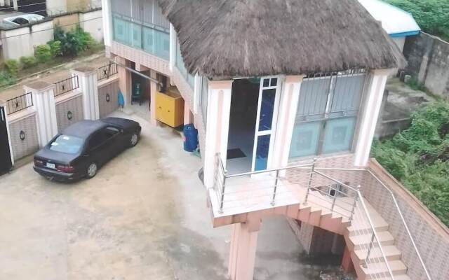 Carabana Hotel & Suites