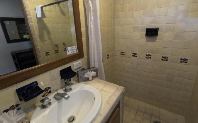 La Concha Beach Hotel & Club