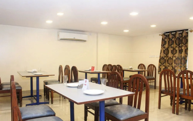 OYO 5488 Hotel The Libra