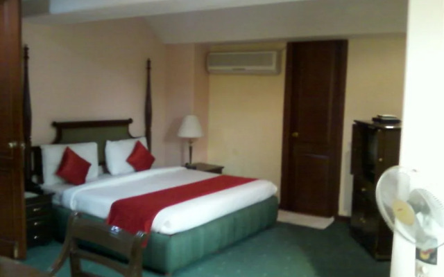 OYO 3865 Hotel Corporate Park