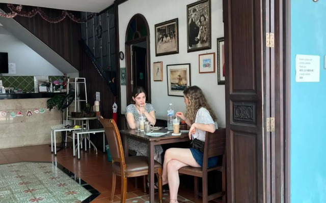 Grandmom Place