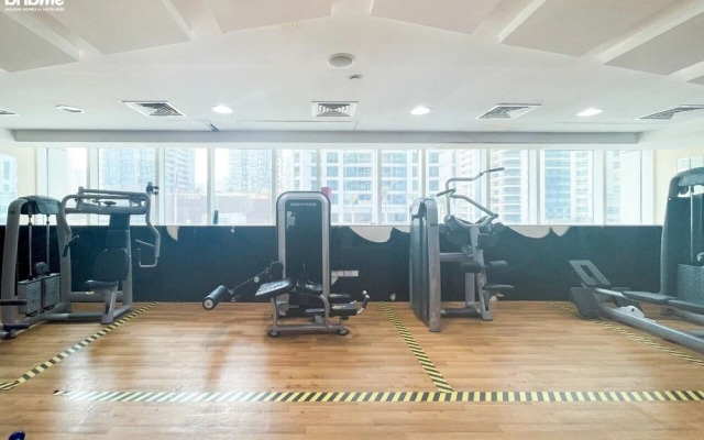 Swanky 1 BR Apt Marina Pinnacle