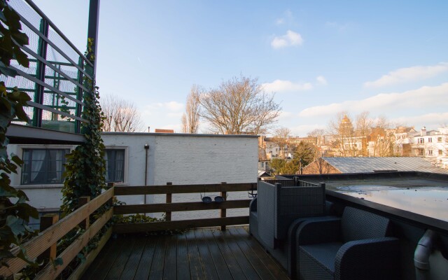 Charming Triplex Near Avenue Louise