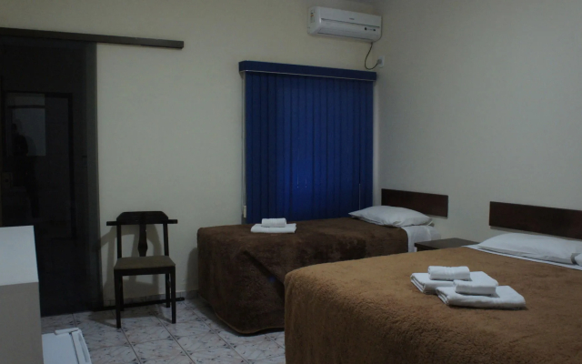 Hotel Três Bandeiras