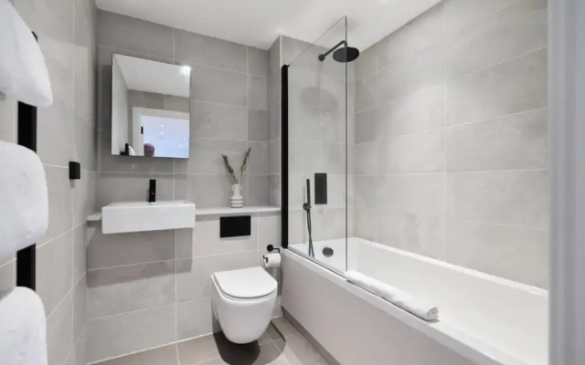 The Tottenham Paradise - Ravishing 2bdr Flat With Balcony