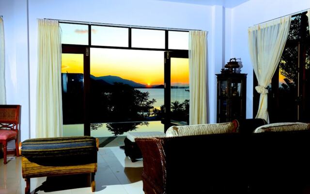 NB Villa Nicky Sunset