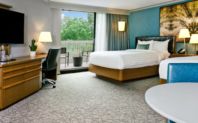 Crowne Plaza Toronto North York Hotel