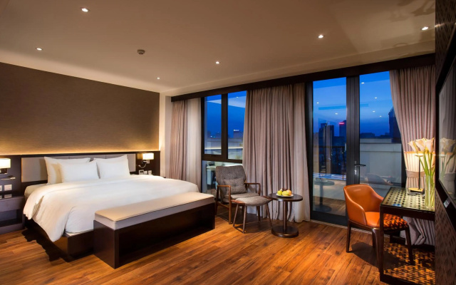 Grandiose Hotel & Spa – Guest Rooms – Hanoi