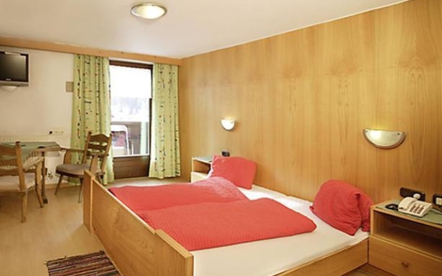 Gasthof - Pension Bergheimat