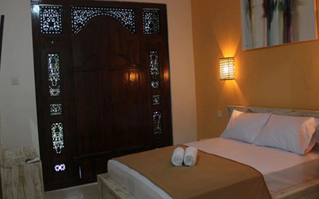 Legian Mas Beach Inn