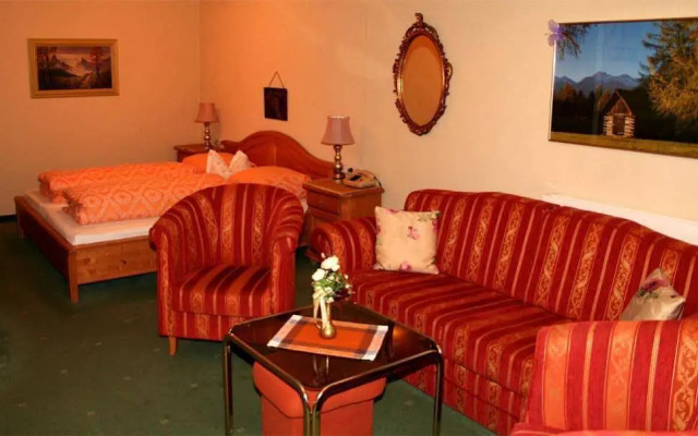 Hotel Edelweiss