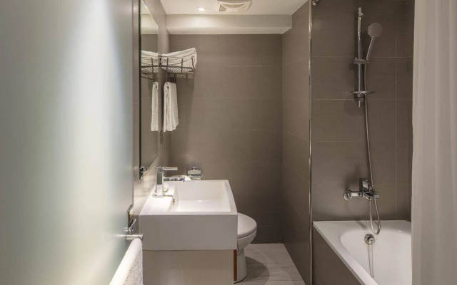 Urtrip Hotel