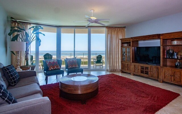 Crc0911 3 Bedroom Condo