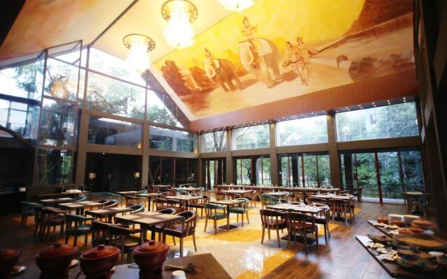 Aswadduma Hotel