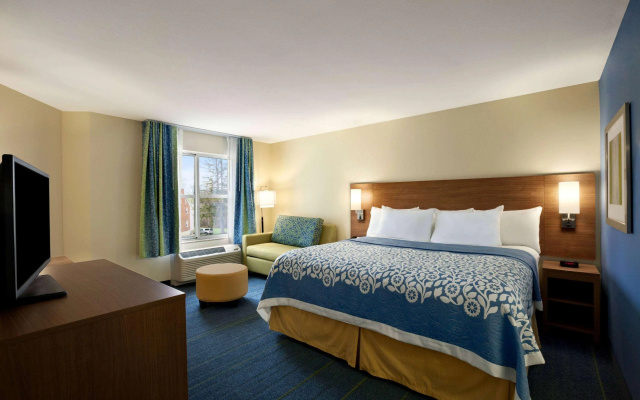 Sleep Inn & Suites Altoona North