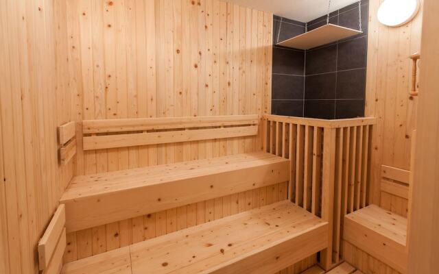 Y's Cabin Yokohama Kannai