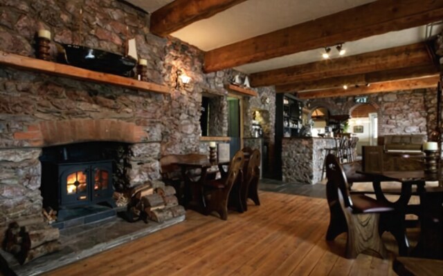 Cary Arms