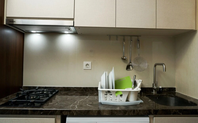 Deluxe And Comfortable Studio Puri Mansion Apartment