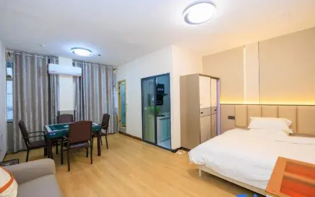 Youxiangju Hotel (Jiefang West Qilou Old Street)