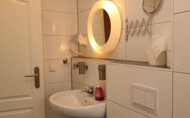Charming Apartment in Essen With Terrace