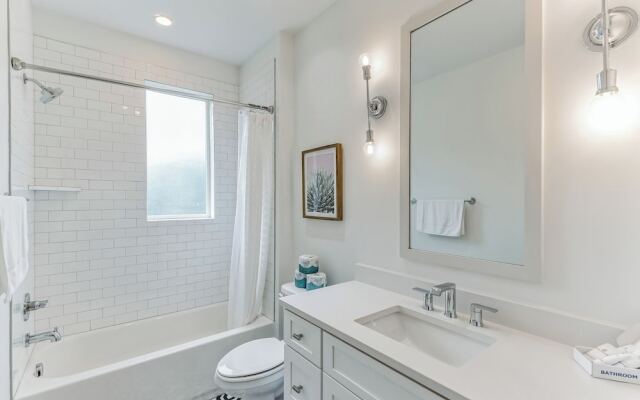 Nashville Modern Gem