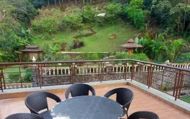 Soul Tree Deluxe Villa 106